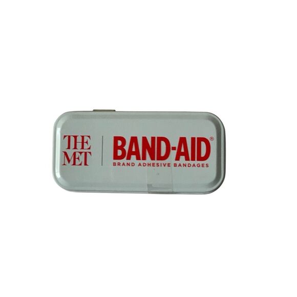 The Met x BAND-AID Brand Adhesive Bandages Limited Edition - Picture 3 of 4